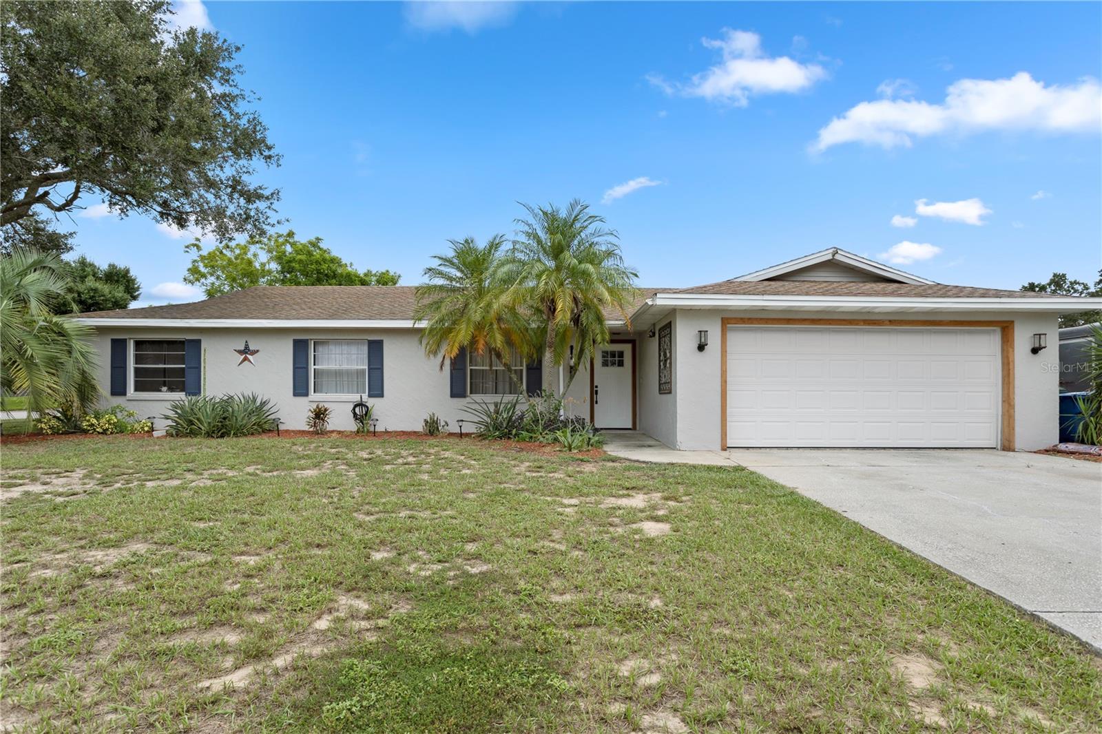 Single Family Residence in LAKE ALFRED, FL - Daniel Dourado