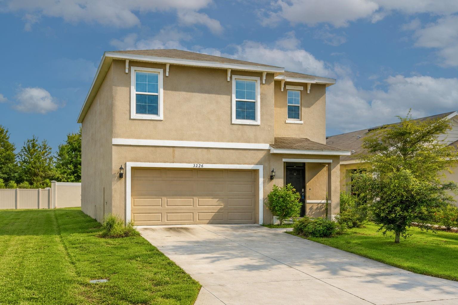 Single Family Residence in ODESSA, FL - Daniel Dourado