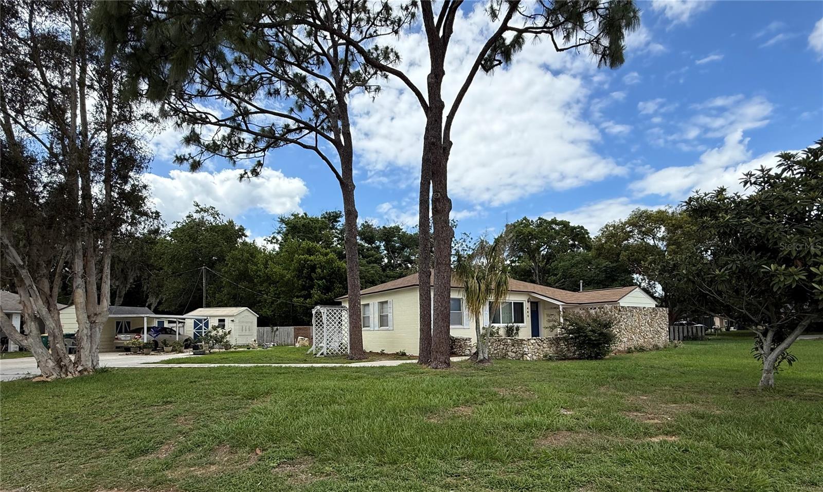 Single Family Residence em EUSTIS, FL - Daniel Dourado