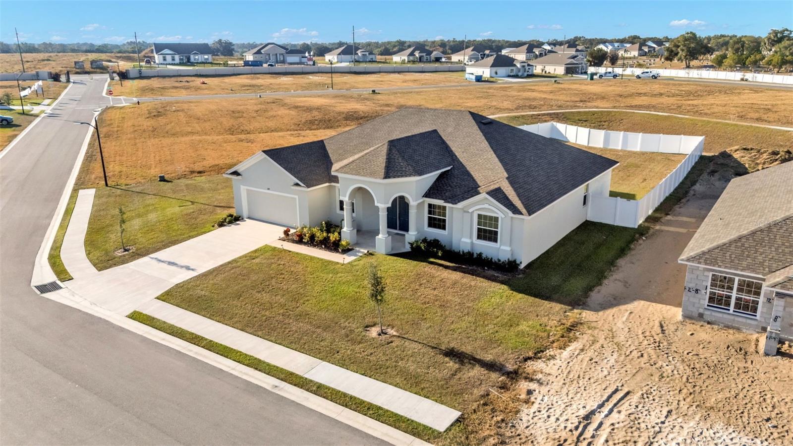 Single Family Residence in BARTOW, FL - Daniel Dourado