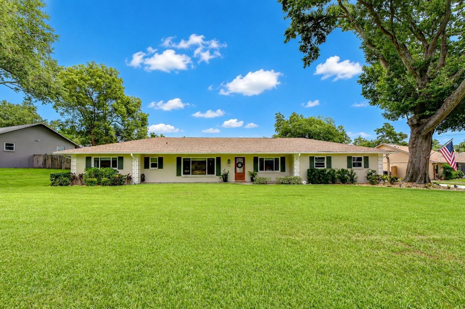 Single Family Residence em VALRICO, FL - Daniel Dourado