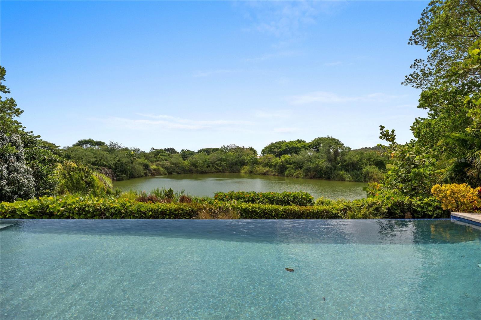 Single Family Residence em DORADO, PR - Daniel Dourado