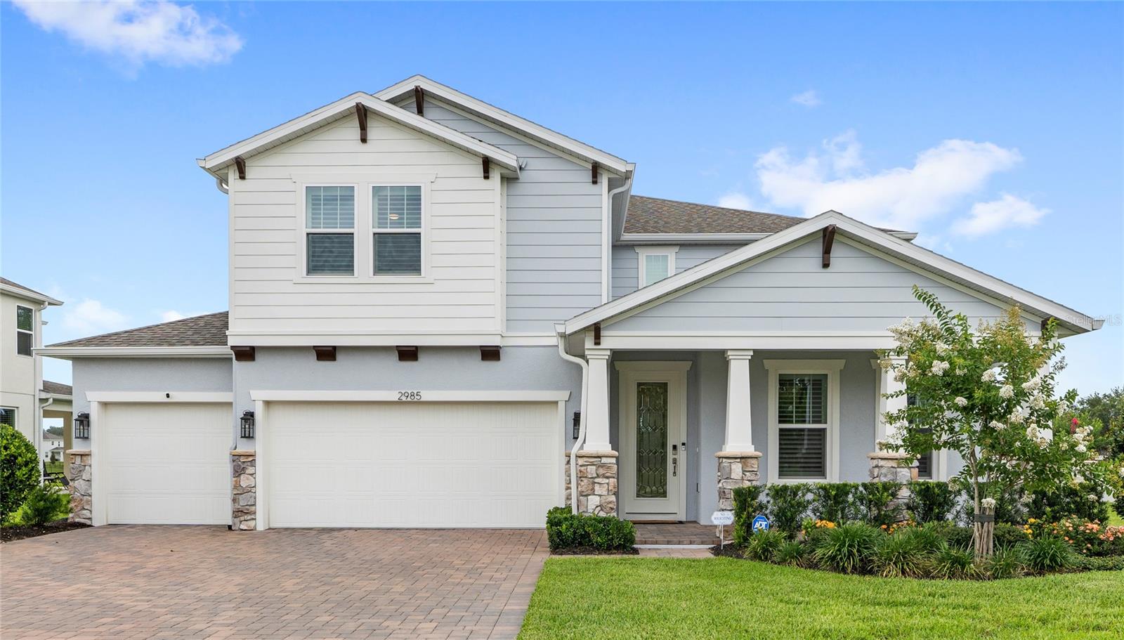 Single Family Residence in APOPKA, FL - Daniel Dourado