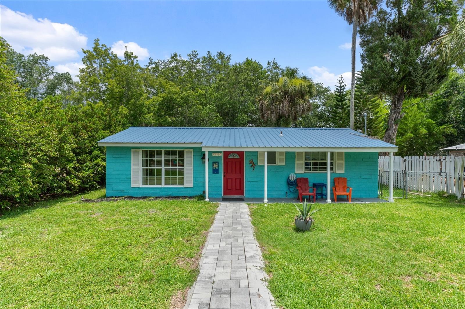 Single Family Residence em WEEKI WACHEE, FL - Daniel Dourado