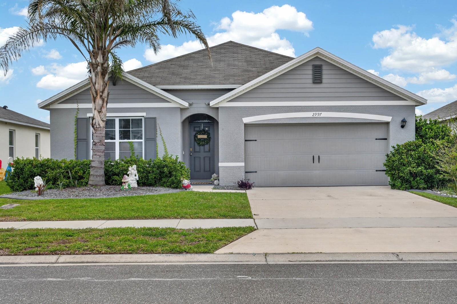 Single Family Residence in NEW SMYRNA BEACH, FL - Daniel Dourado