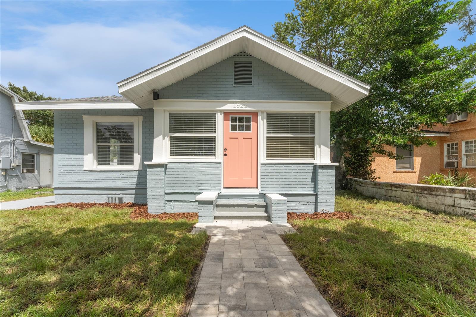 Single Family Residence em ST PETERSBURG, FL - Daniel Dourado