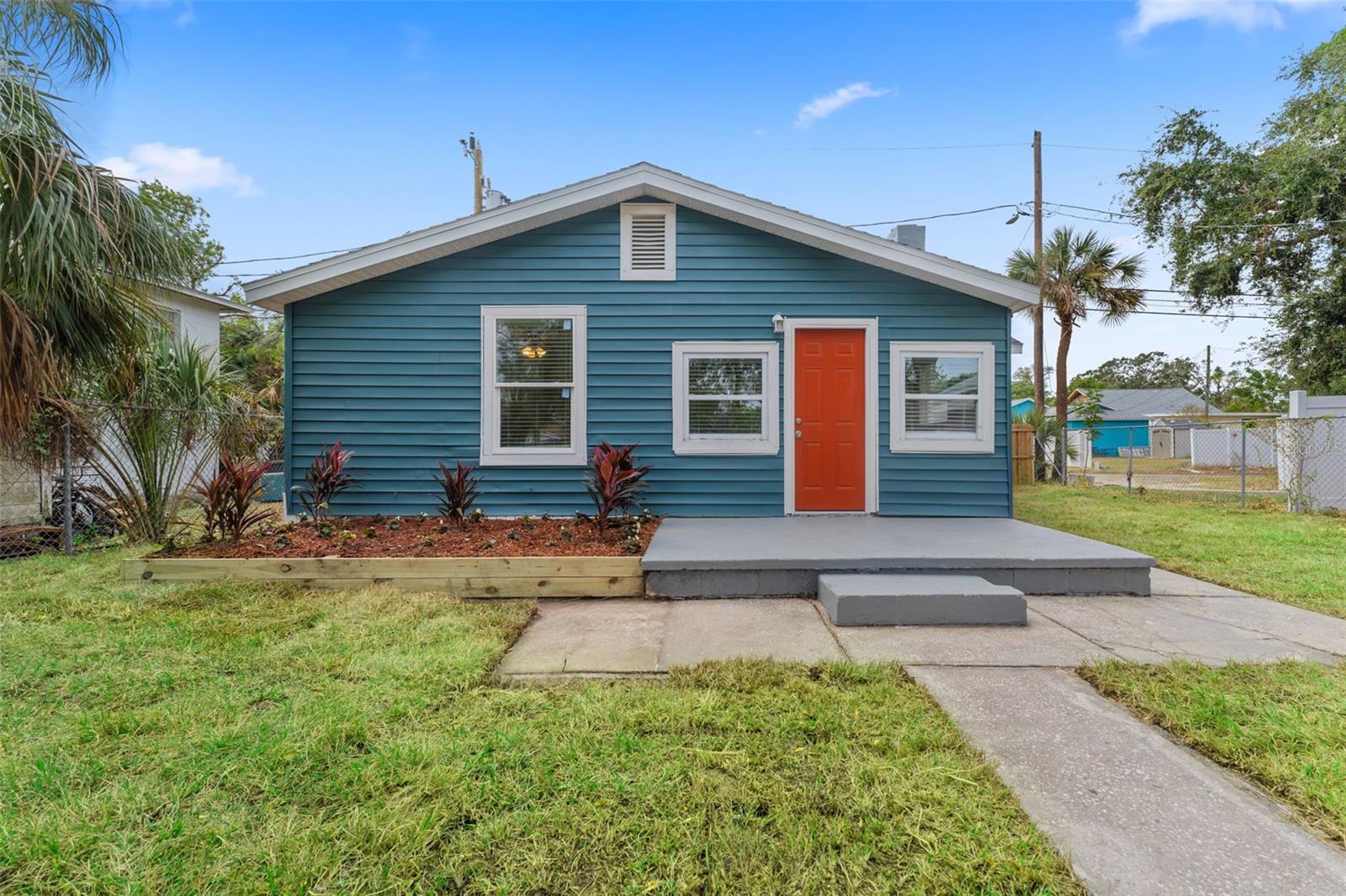 Single Family Residence em ST PETERSBURG, FL - Daniel Dourado