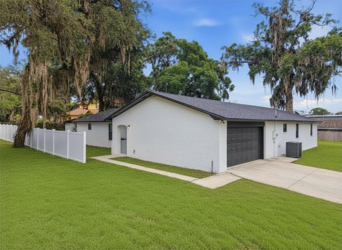Single Family Residence em LAKE MARY, FL - Daniel Dourado