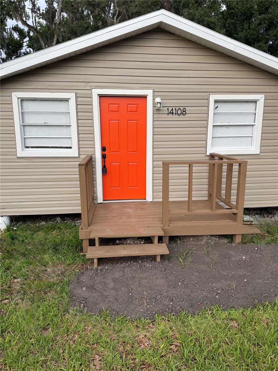 Single Family Residence in DADE CITY, FL - Daniel Dourado