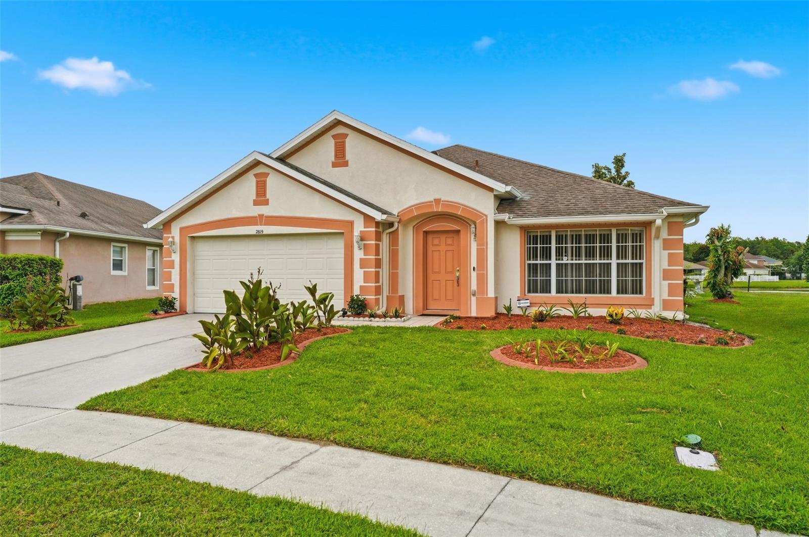 Single Family Residence in KISSIMMEE, FL - Daniel Dourado