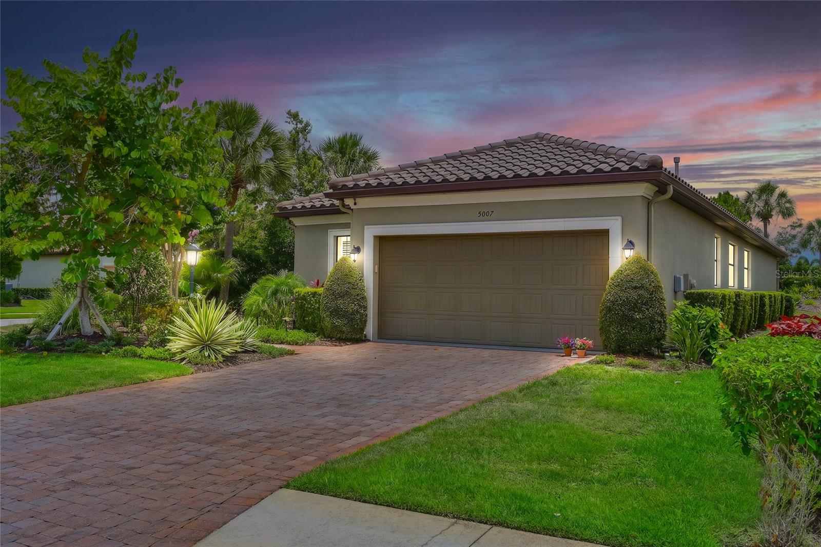 Single Family Residence em BRADENTON, FL - Daniel Dourado