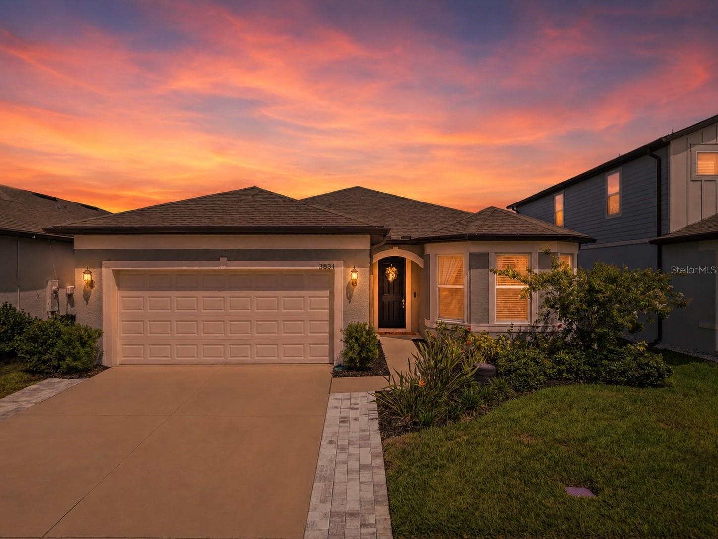 Single Family Residence em LAND O LAKES, FL - Daniel Dourado