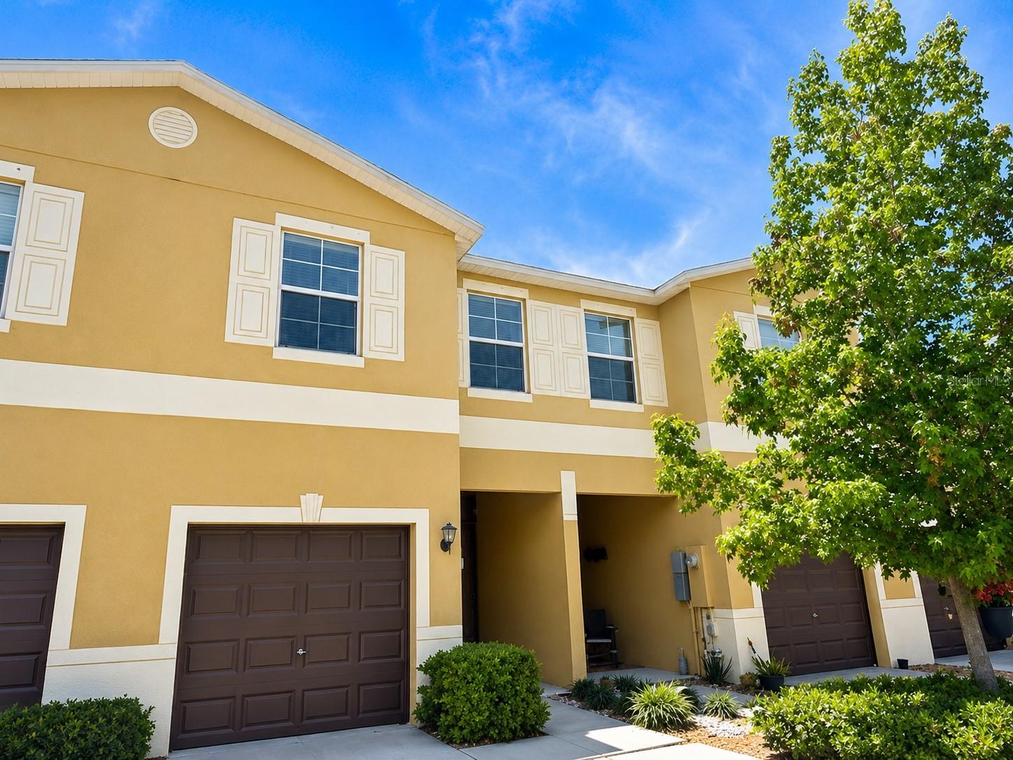 Townhouse in RUSKIN, FL - Daniel Dourado
