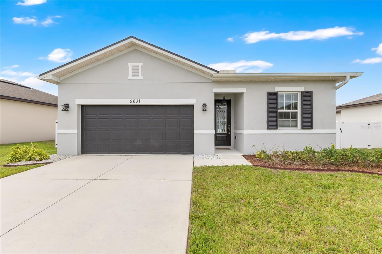 Single Family Residence em ST CLOUD, FL - Daniel Dourado