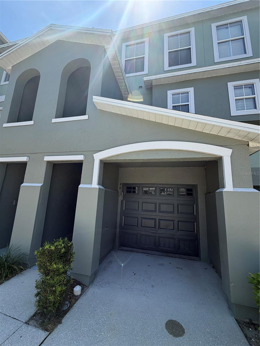 Townhouse in TAMPA, FL - Daniel Dourado