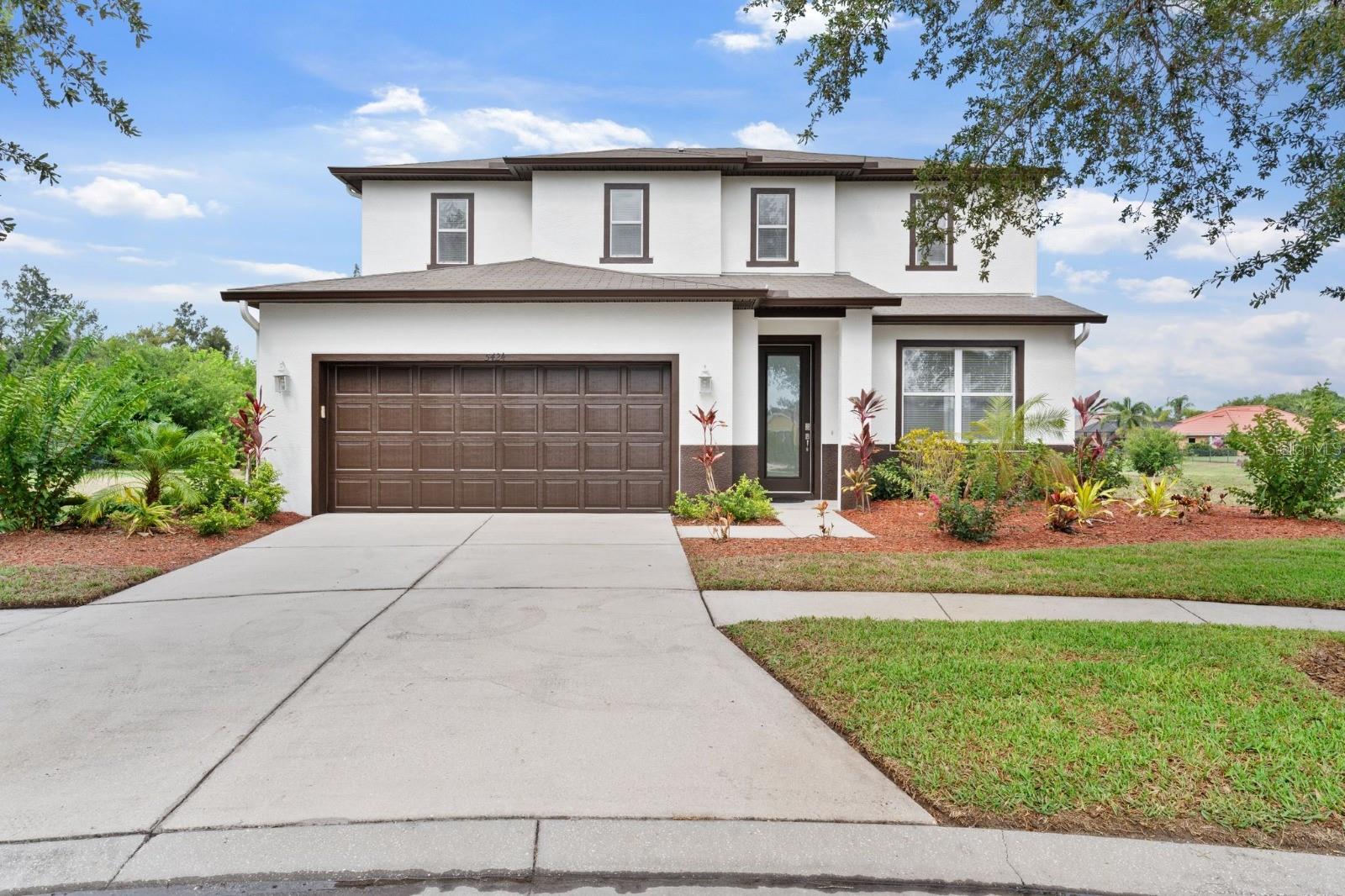 Single Family Residence em APOLLO BEACH, FL - Daniel Dourado