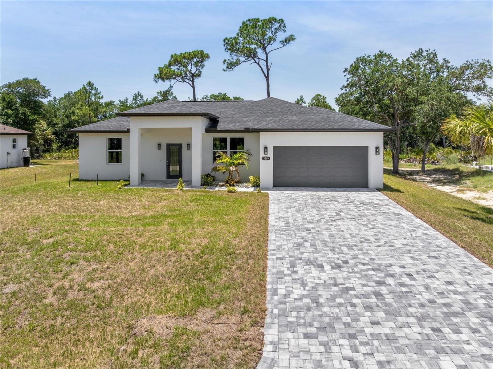 Single Family Residence in NORTH PORT, FL - Daniel Dourado