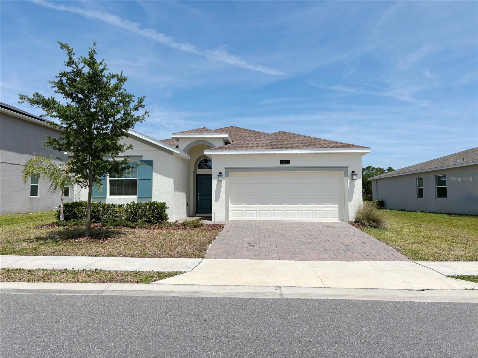 Single Family Residence em DAVENPORT, FL - Daniel Dourado