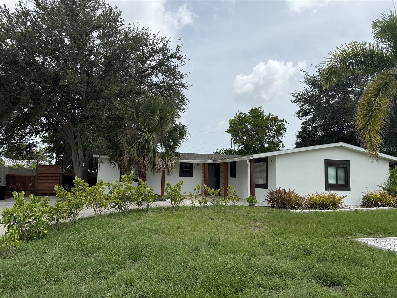 Single Family Residence em BRADENTON, FL - Daniel Dourado
