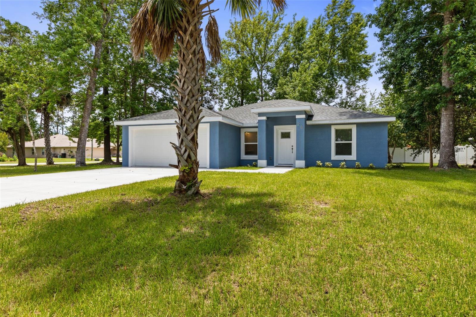 Single Family Residence in PALM COAST, FL - Daniel Dourado