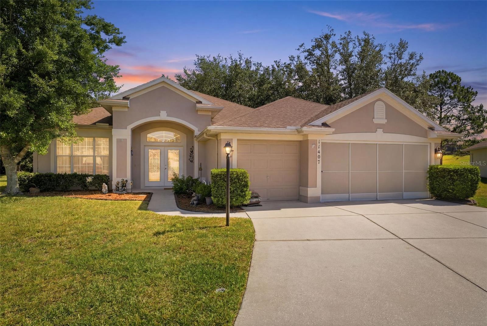 Single Family Residence in SPRING HILL, FL - Daniel Dourado