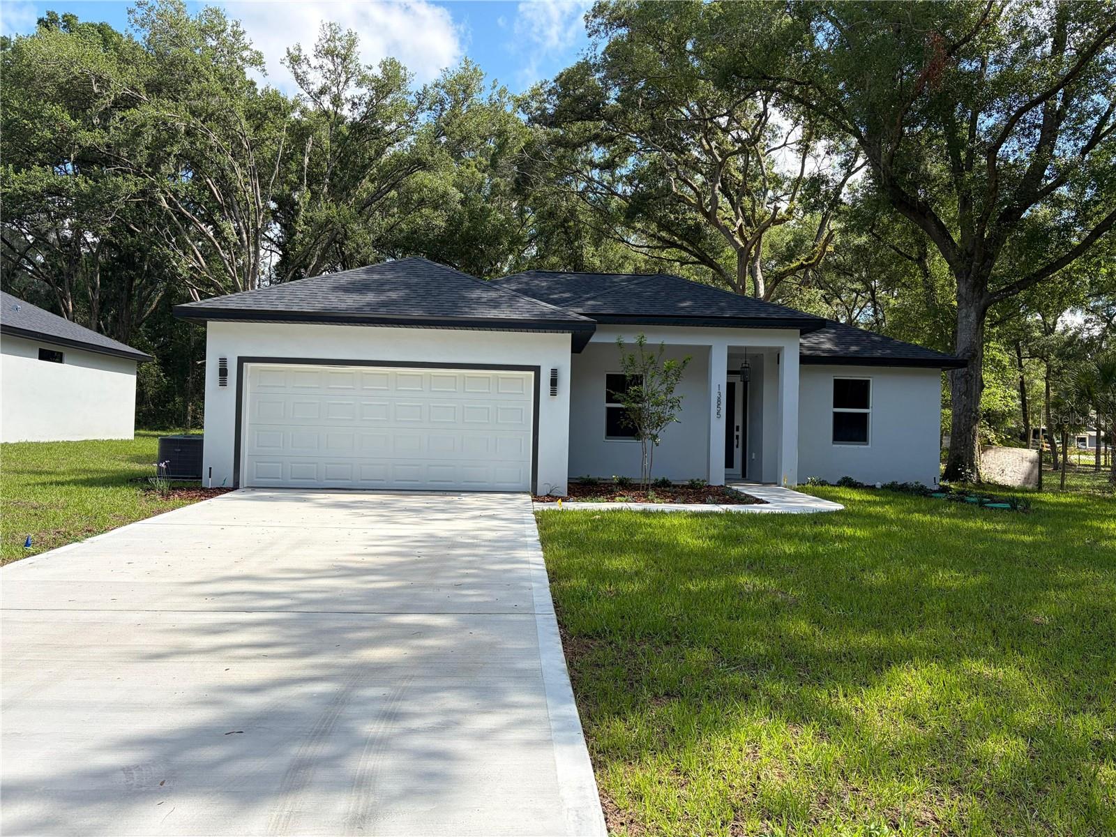 Single Family Residence em DUNNELLON, FL - Daniel Dourado