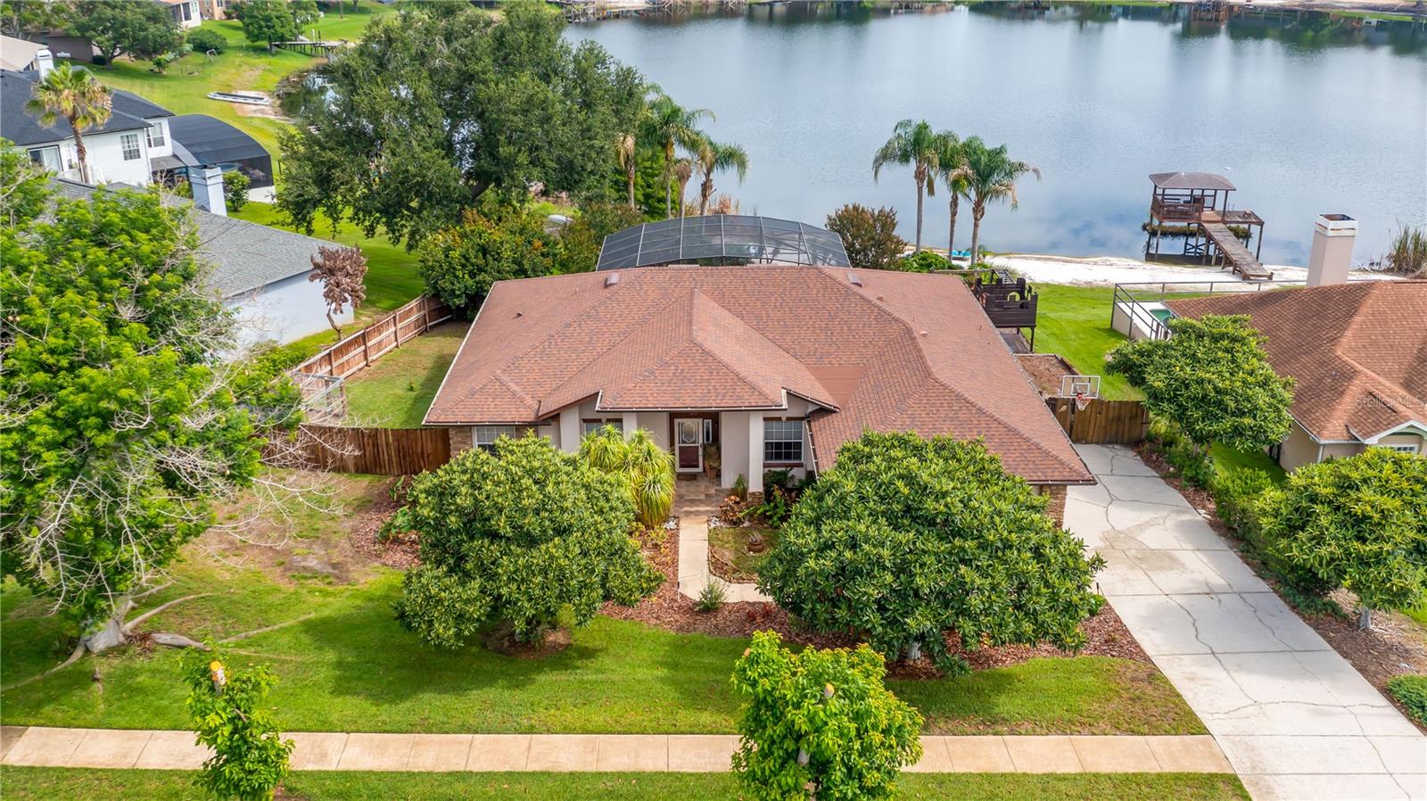 Single Family Residence em CLERMONT, FL - Daniel Dourado