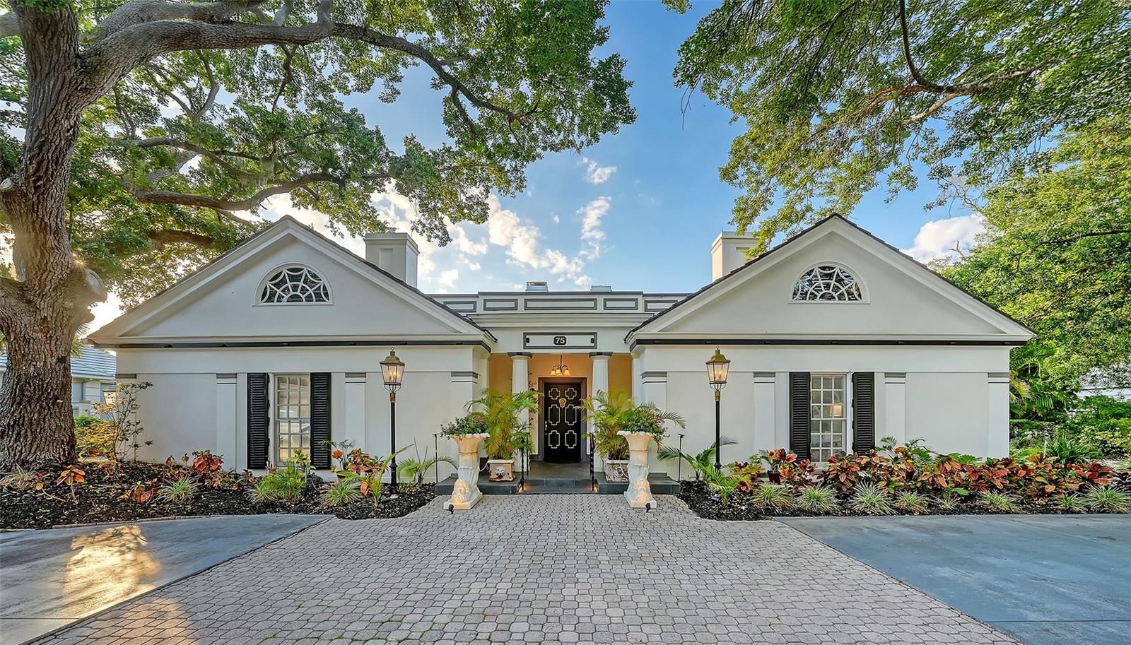 Single Family Residence em OSPREY, FL - Daniel Dourado