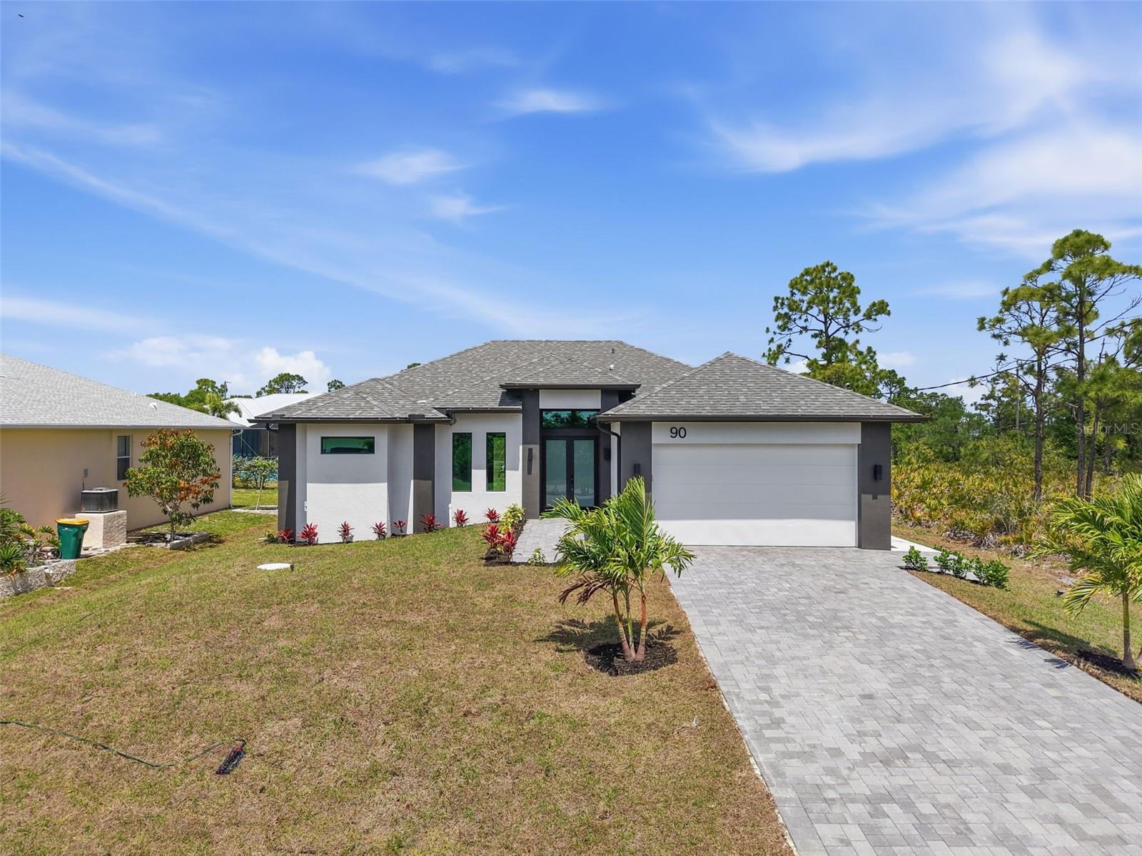 Single Family Residence in PLACIDA, FL - Daniel Dourado