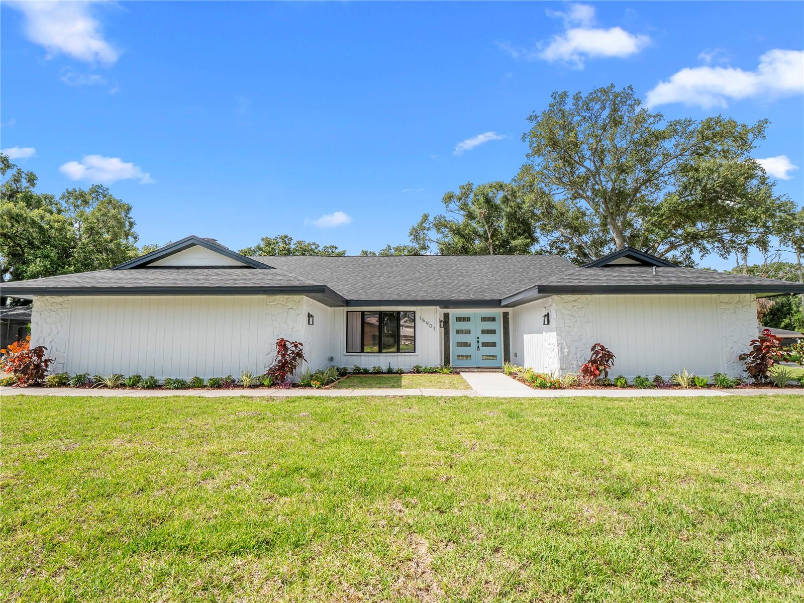 Single Family Residence em LUTZ, FL - Daniel Dourado