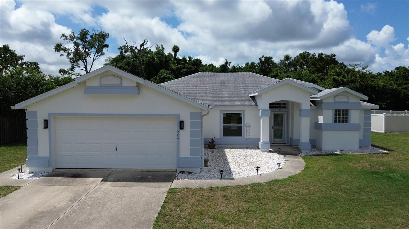 Single Family Residence in OCALA, FL - Daniel Dourado