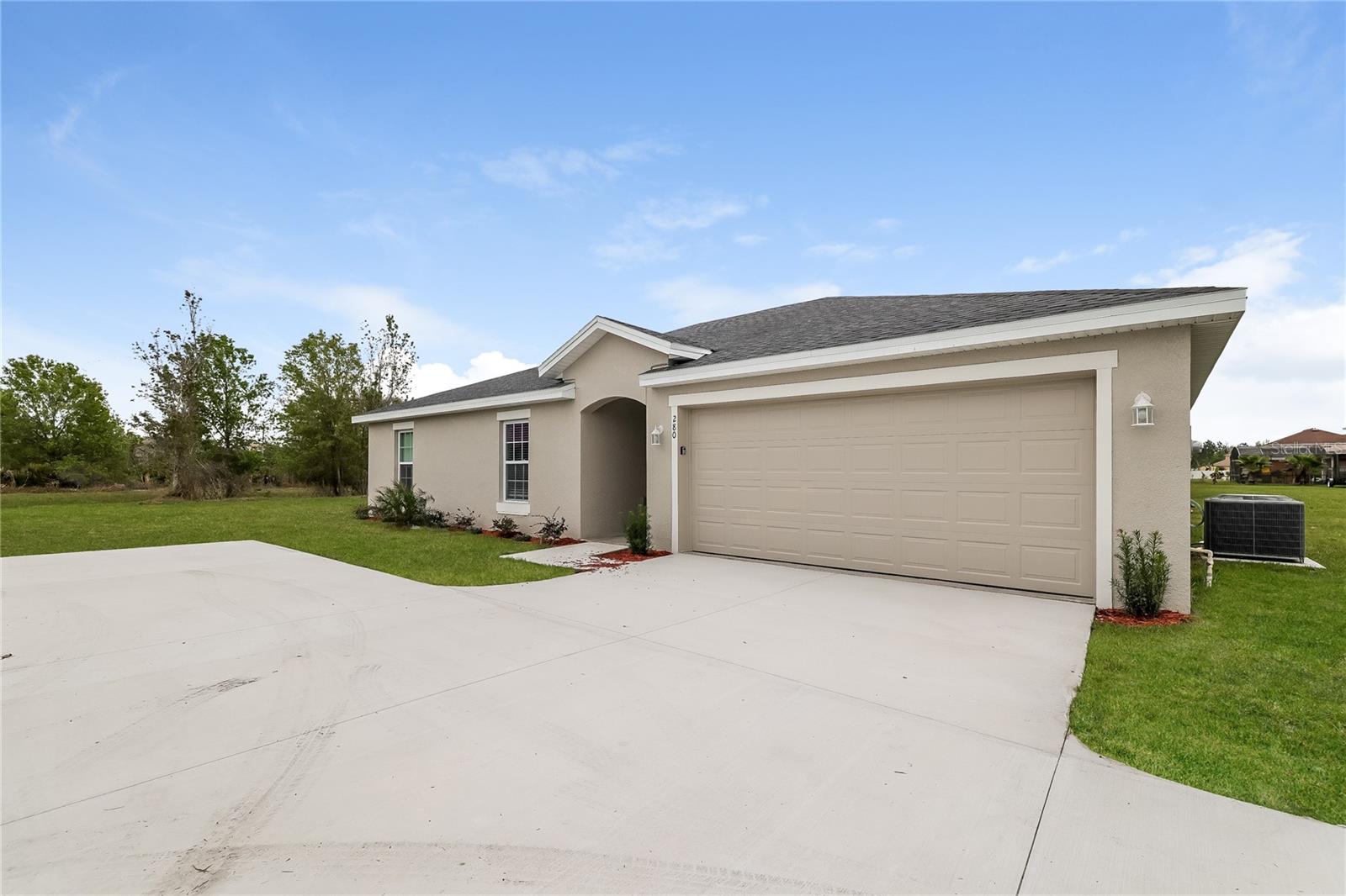 Single Family Residence in KISSIMMEE, FL - Daniel Dourado