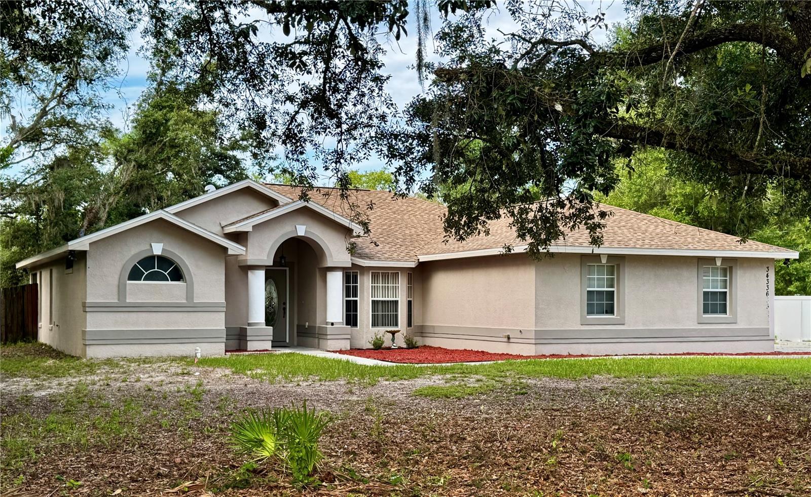 Single Family Residence in DADE CITY, FL - Daniel Dourado
