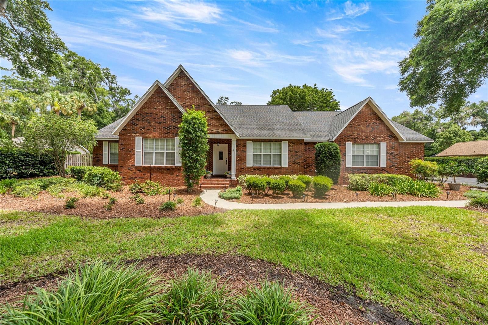 Single Family Residence in OCALA, FL - Daniel Dourado