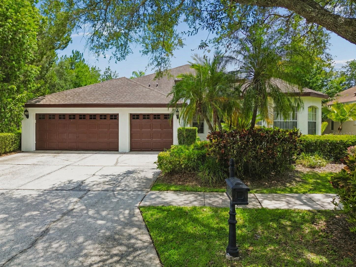 Single Family Residence in TAMPA, FL - Daniel Dourado