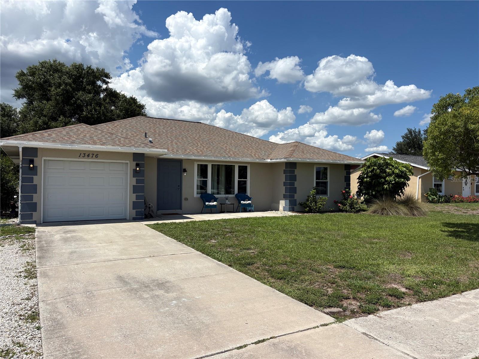 Single Family Residence in PORT CHARLOTTE, FL - Daniel Dourado