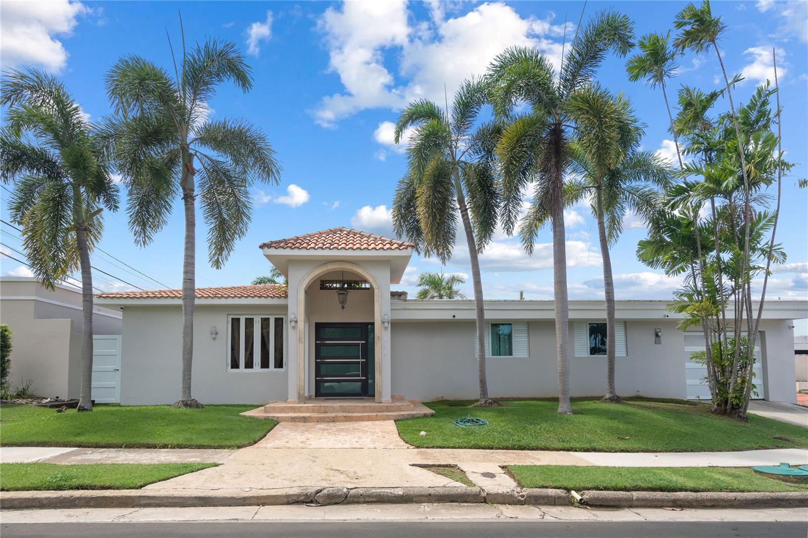 Single Family Residence em GUAYNABO, PR - Daniel Dourado
