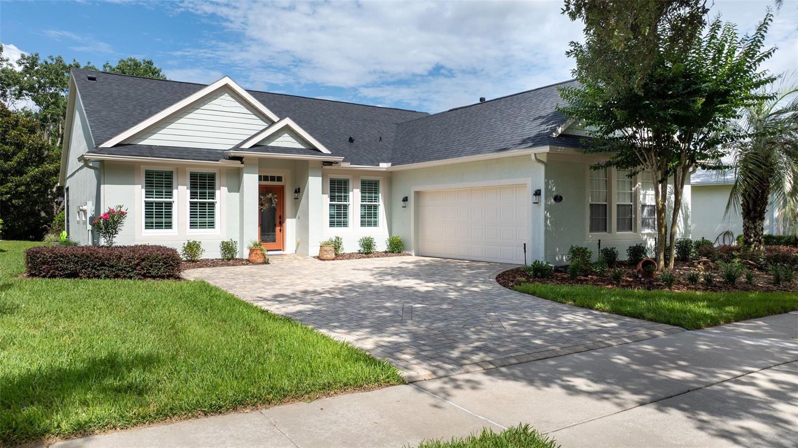 Single Family Residence em DELAND, FL - Daniel Dourado