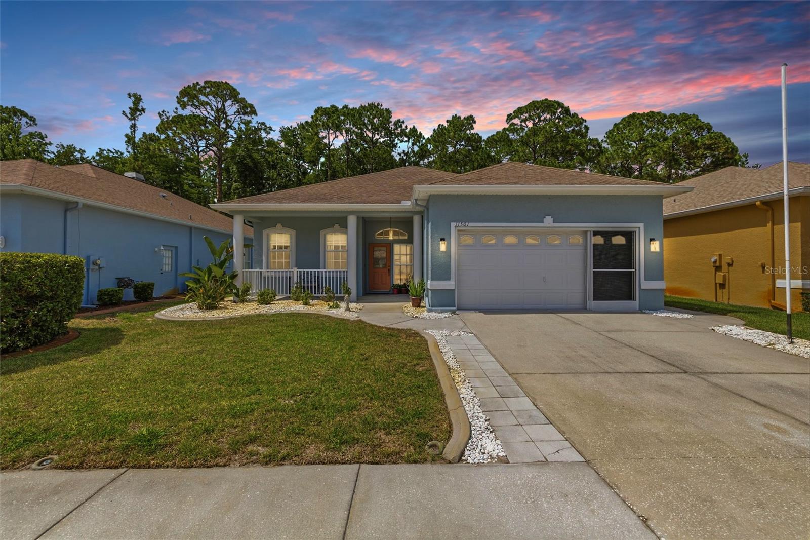 Single Family Residence em NEW PORT RICHEY, FL - Daniel Dourado