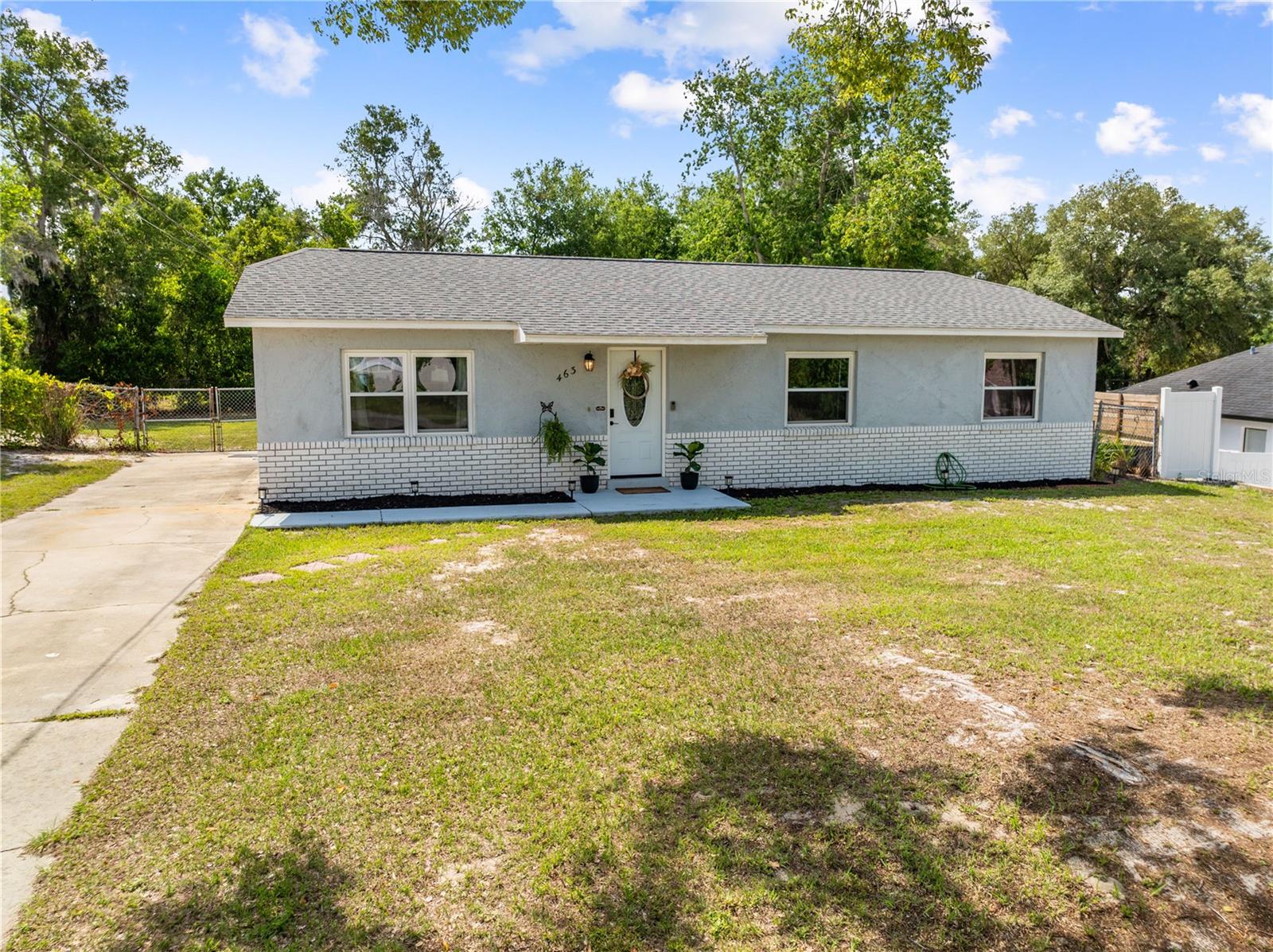 Single Family Residence em DELTONA, FL - Daniel Dourado