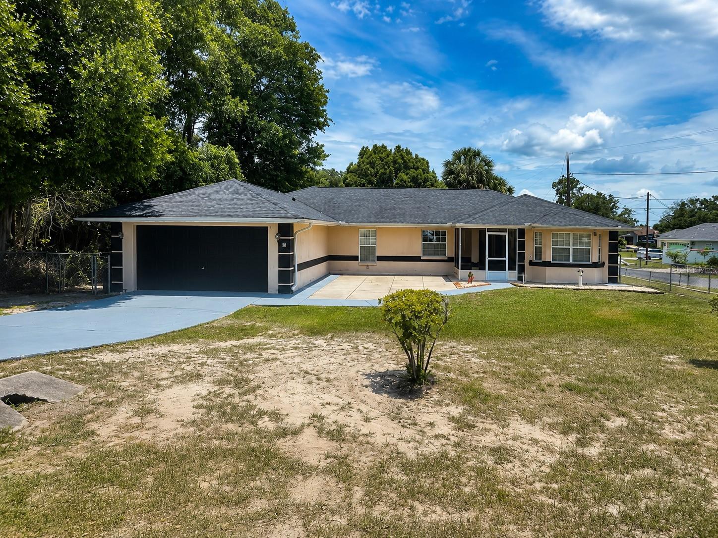 Single Family Residence in OCALA, FL - Daniel Dourado