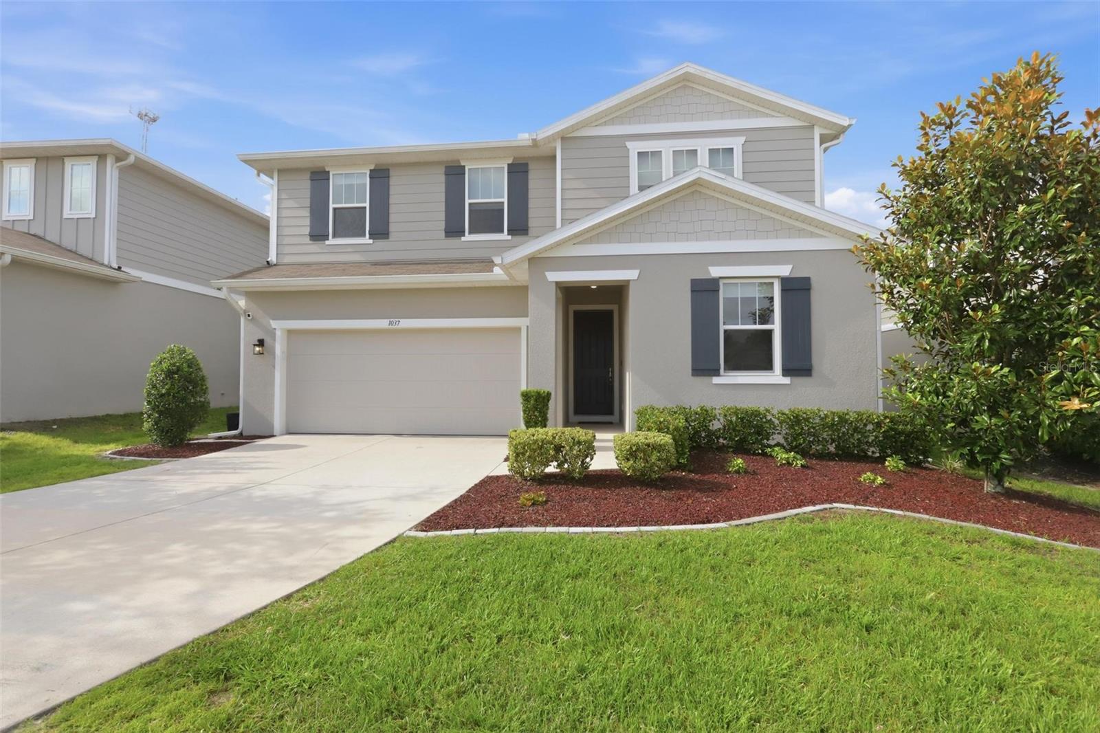 Single Family Residence em DELAND, FL - Daniel Dourado