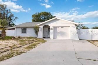 Single Family Residence in PALMETTO, FL - Daniel Dourado