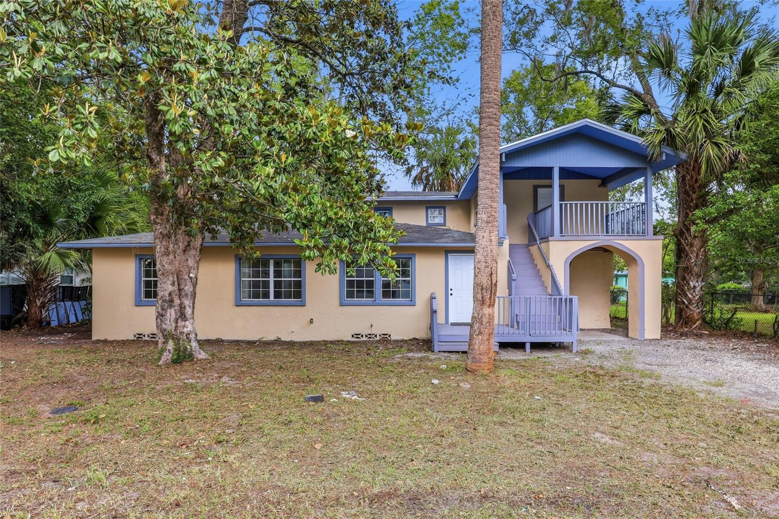 Single Family Residence in GAINESVILLE, FL - Daniel Dourado