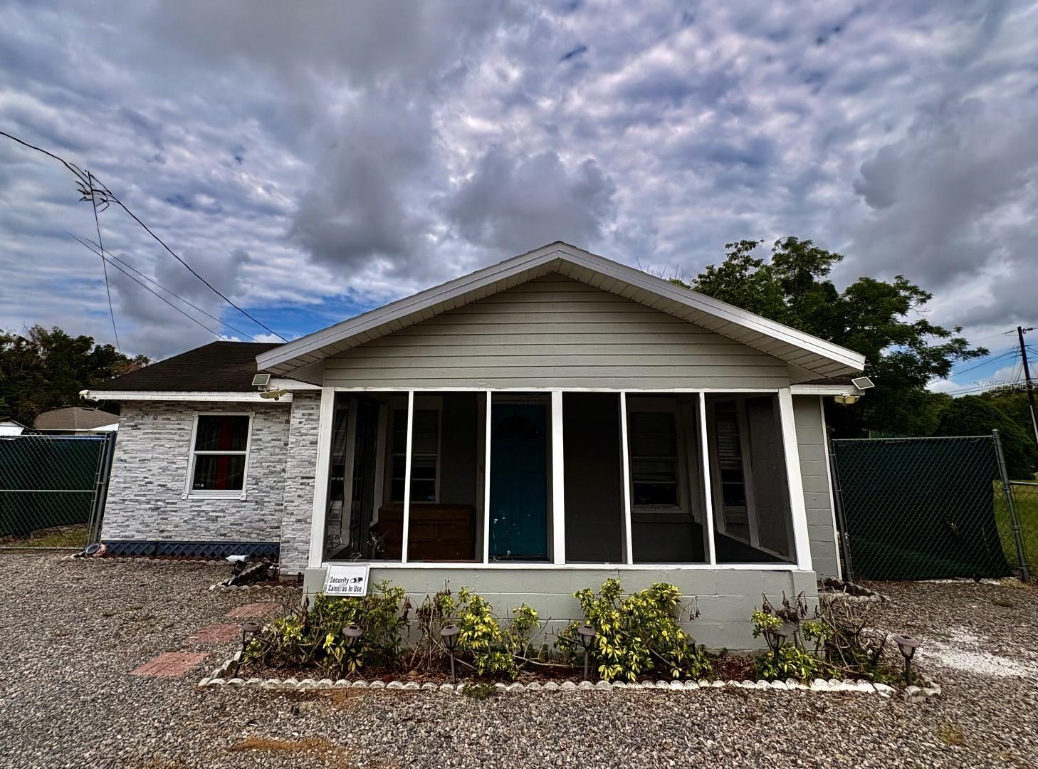 Single Family Residence in LAKELAND, FL - Daniel Dourado