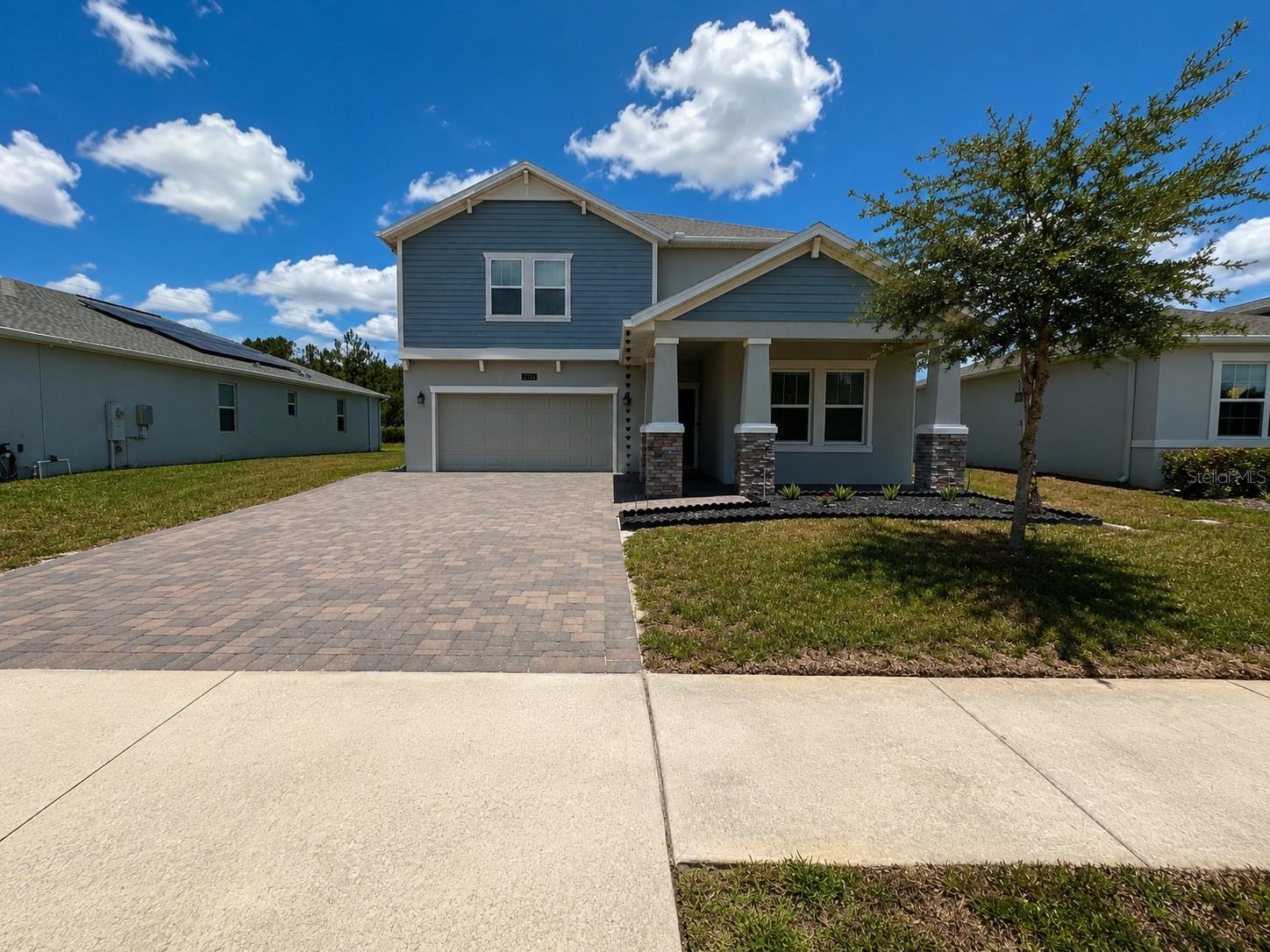 Single Family Residence em DAVENPORT, FL - Daniel Dourado