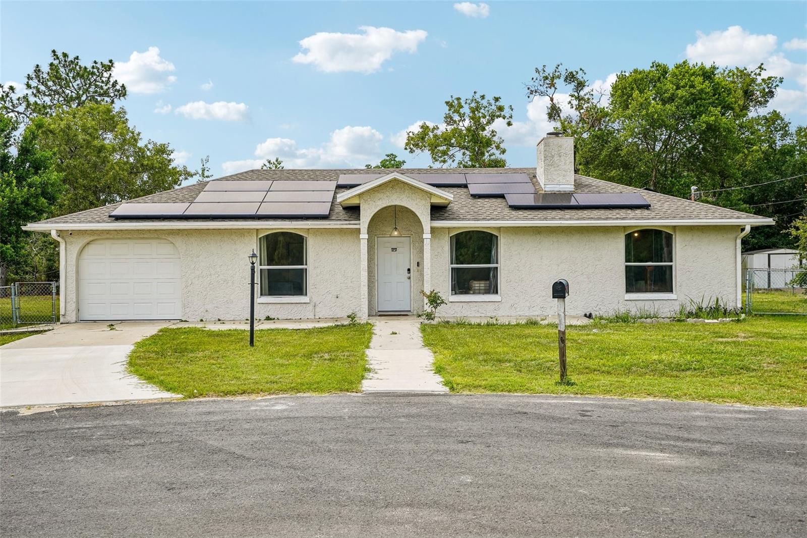 Single Family Residence in OCALA, FL - Daniel Dourado