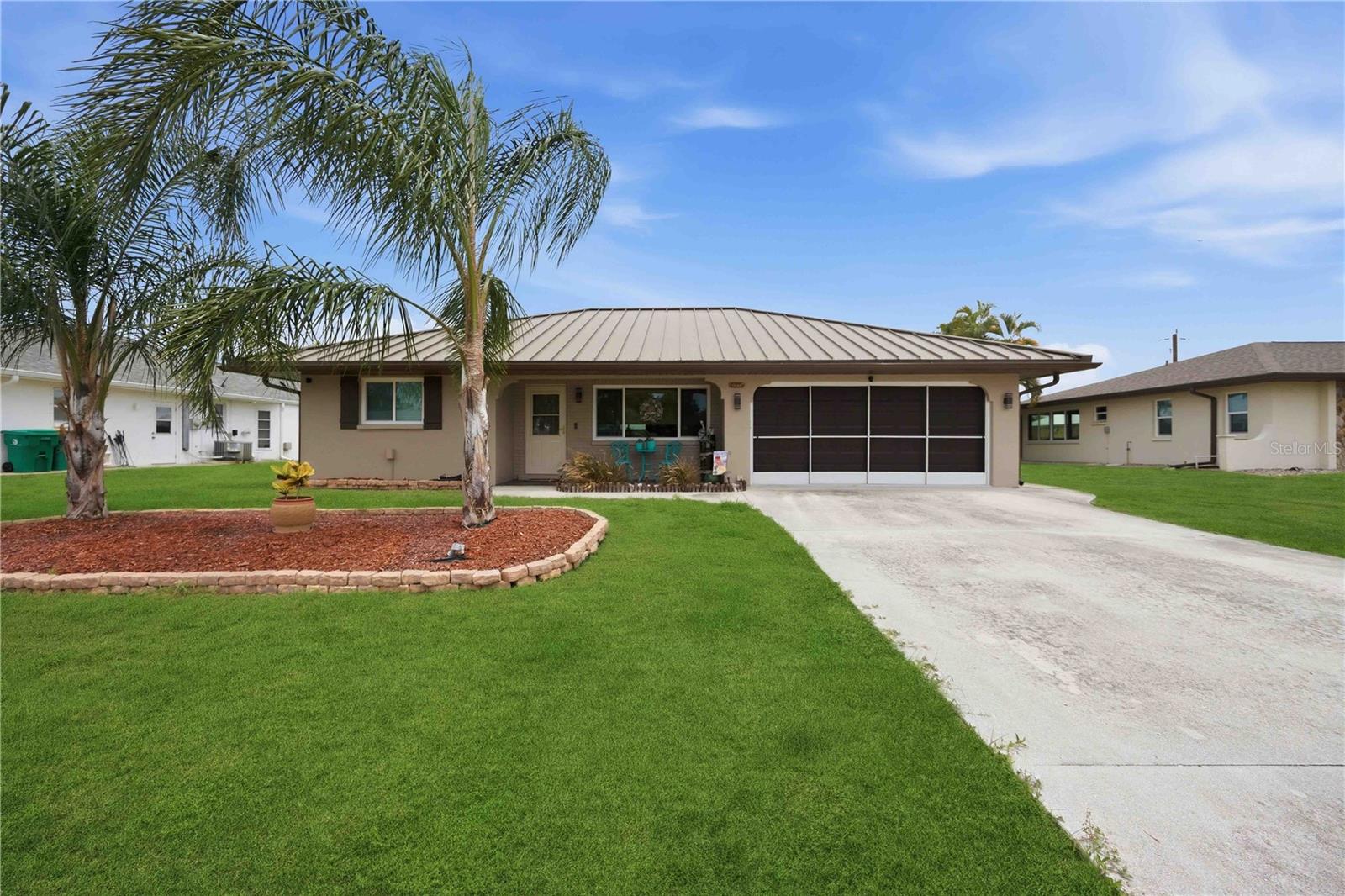 Single Family Residence em ENGLEWOOD, FL - Daniel Dourado