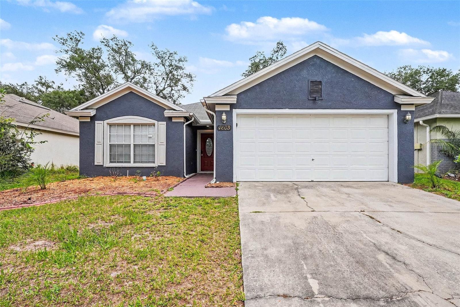 Single Family Residence in TAMPA, FL - Daniel Dourado