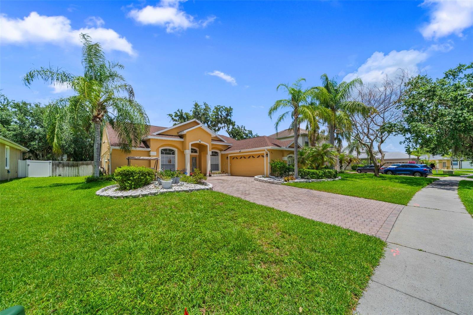 Single Family Residence in KISSIMMEE, FL - Daniel Dourado